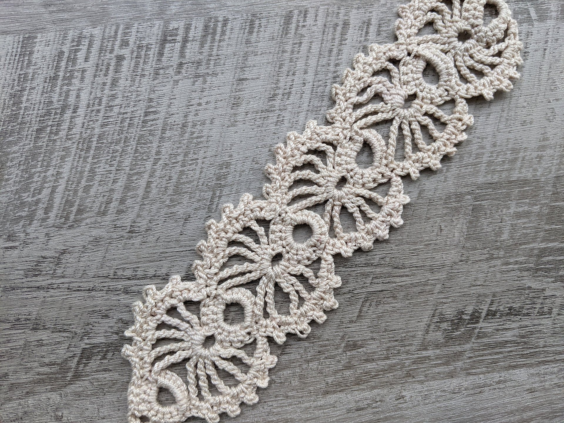Crochet Floral Lace Bookmark Pattern product image (6)