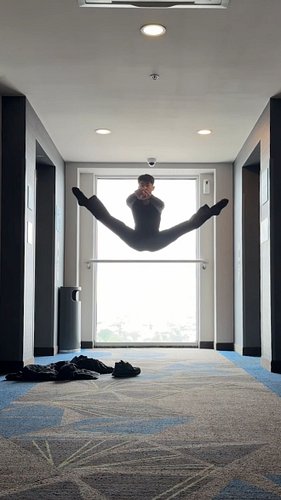 If it looks like a barre… it instantly becomes a dance studio.