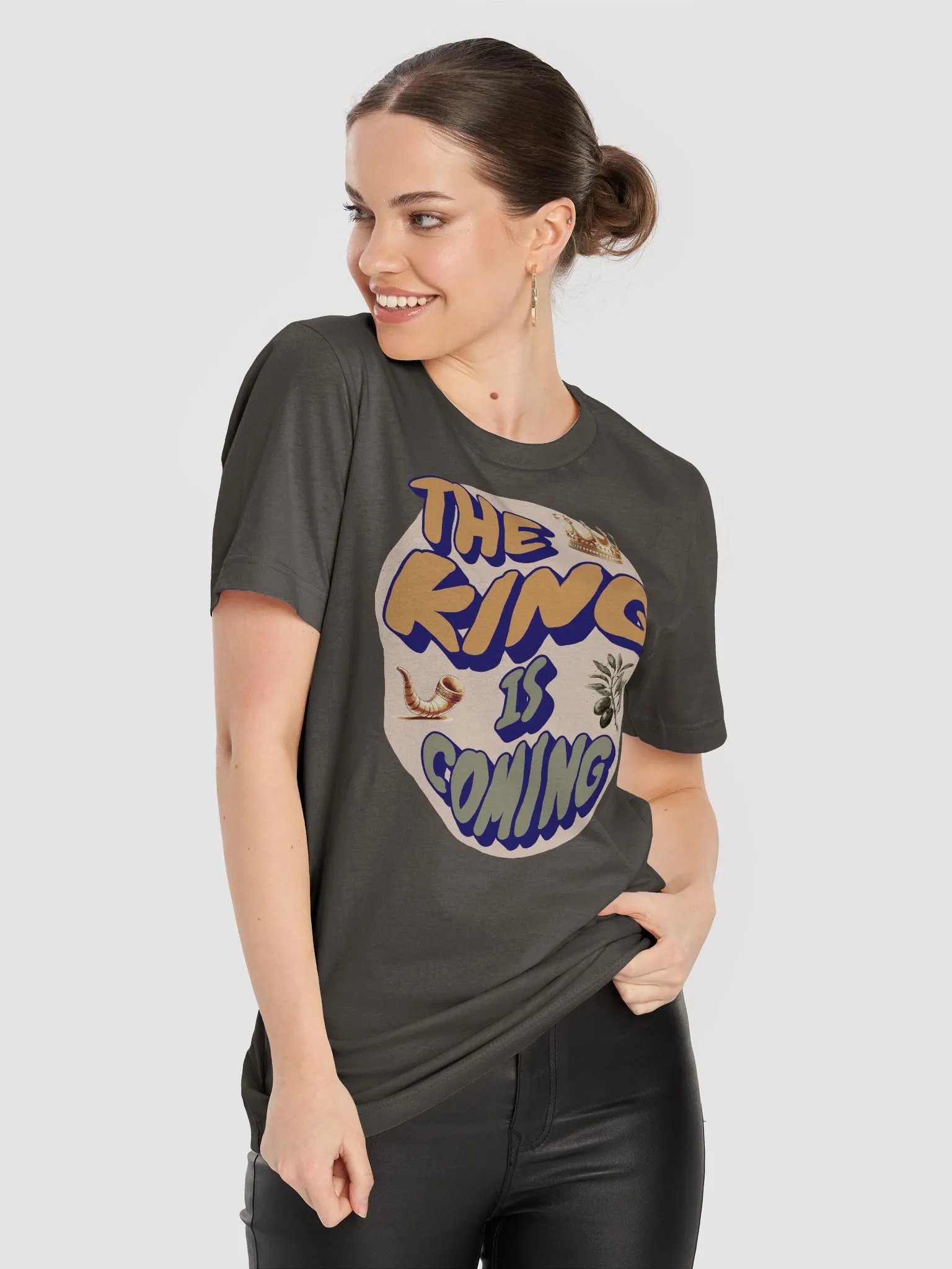 The King Is Coming T-Shirt product image (44)