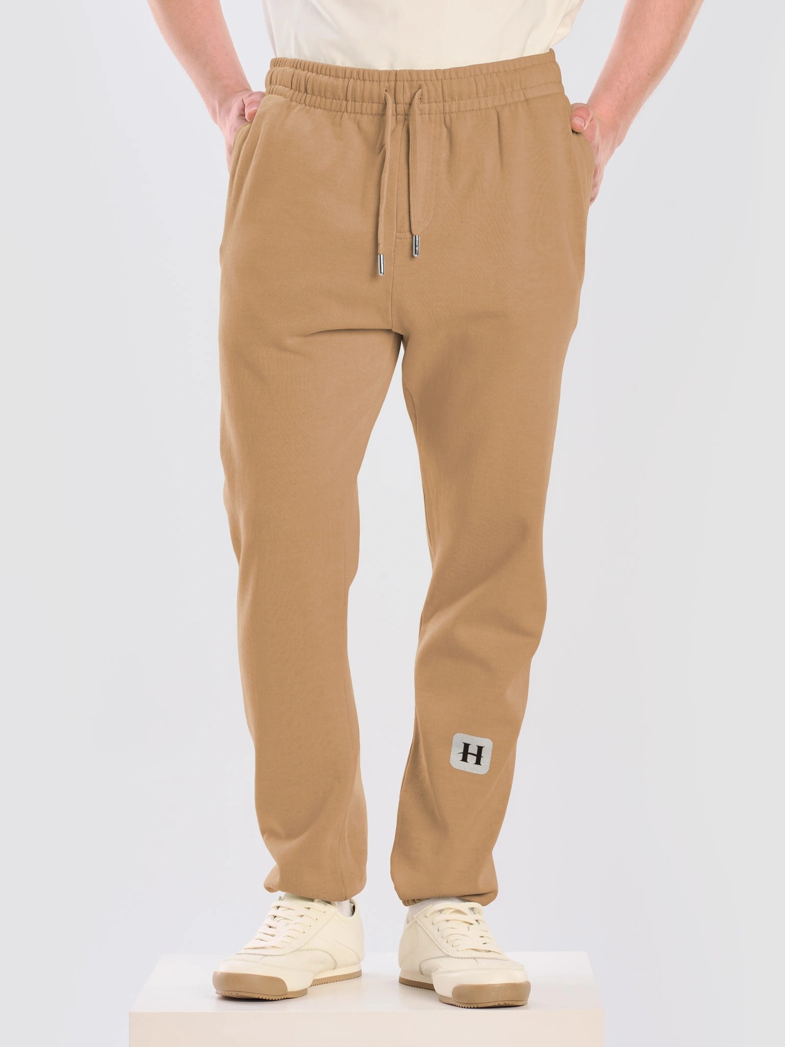 Burro Jogger Sweatpants with Logo Patch product image (3)