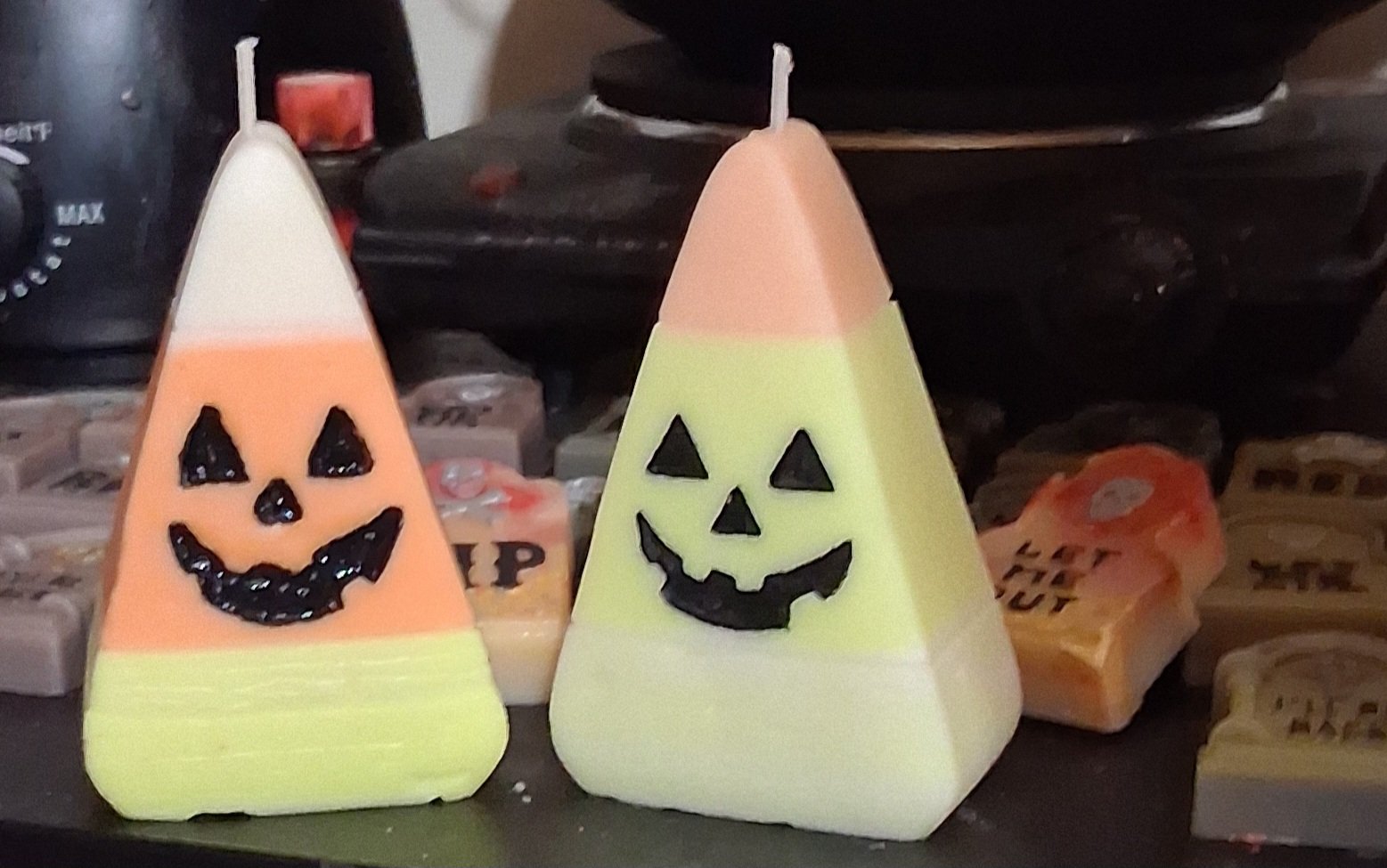 Candy Corn -o-lantern product image (2)
