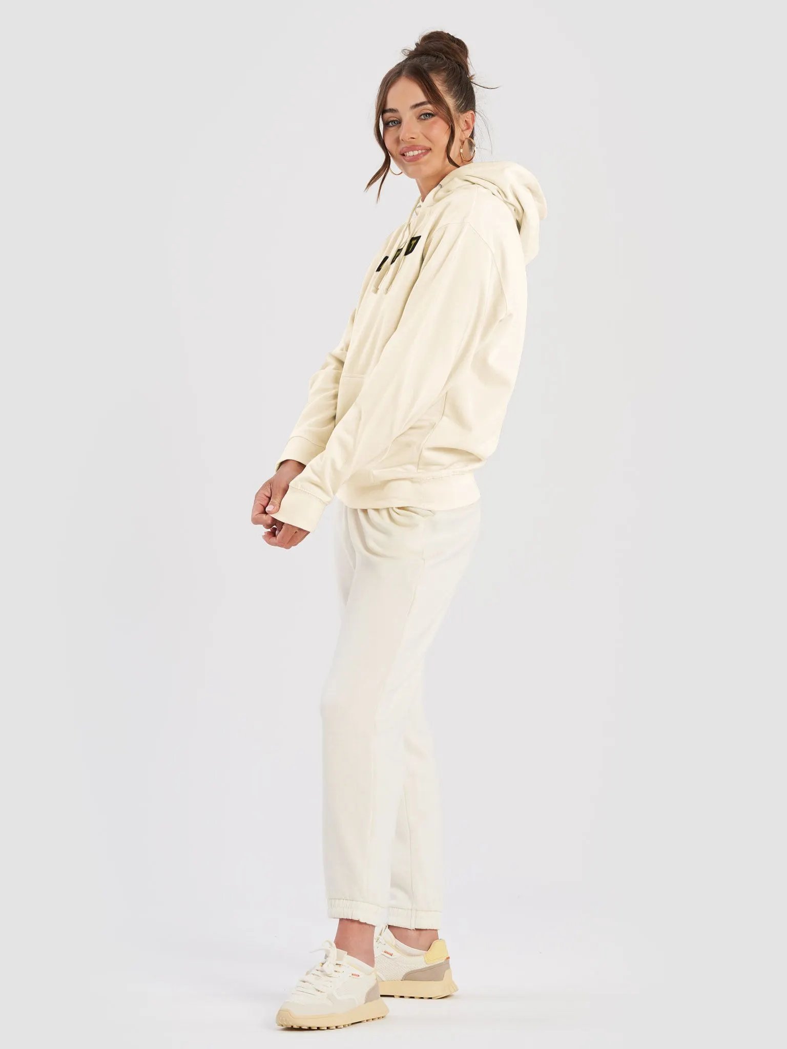 BILLYHOOT Bolder Gold Printed Hoodie product image (24)