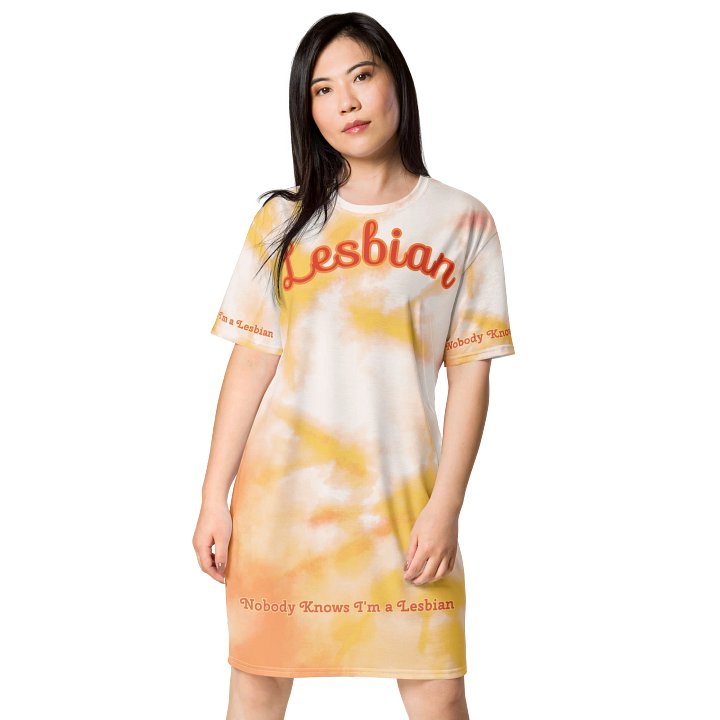 LGBTQIAP2S+ 2025, Curved Lesbian, Tee Dress product image (1)