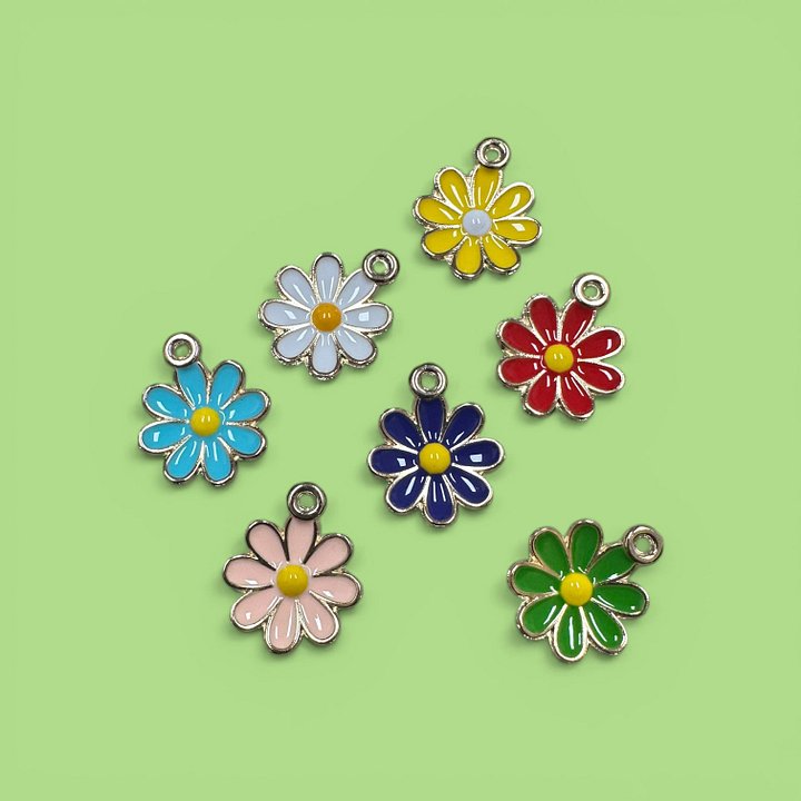 Daisies Whinny Winners Braid and Bridle Charms for Horses | Little Shop of Ponies product image (1)