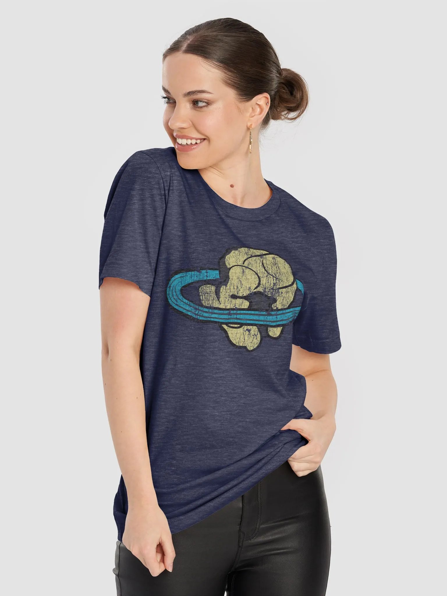 Distressed Classic Logo Planeteer Tee product image (6)