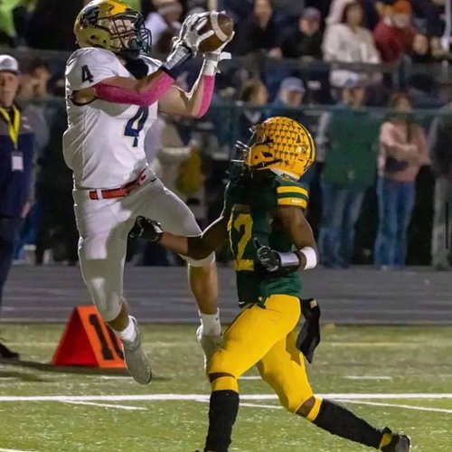 My boy @egansullivan beasting on our rivals.