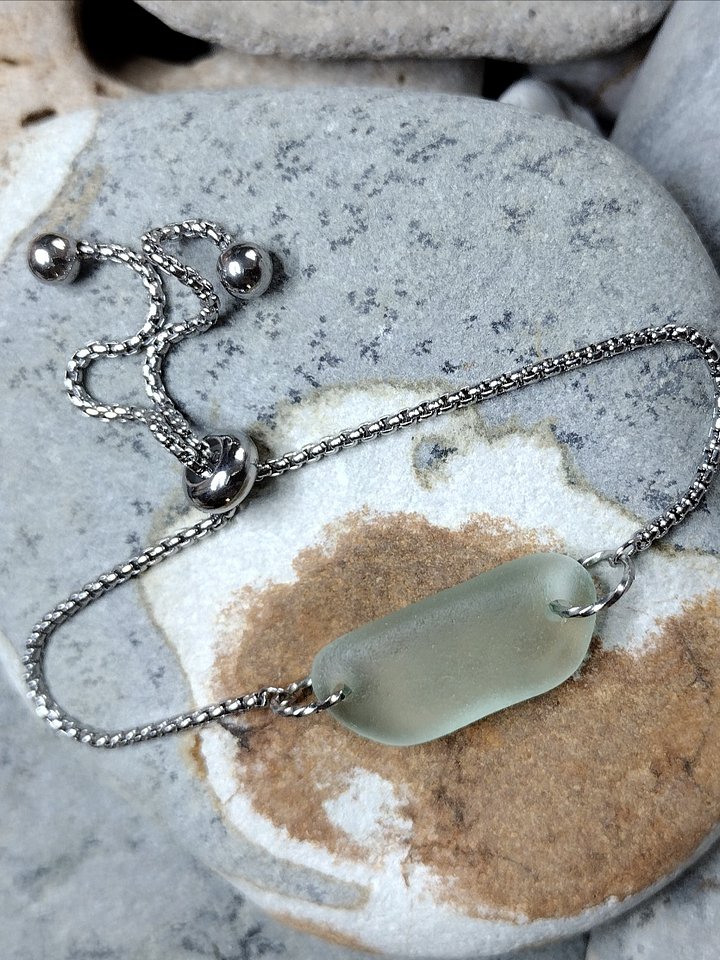 Sea Glass Bracelet product image (1)