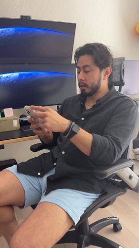 Just another day roasting @jabykoay 

Jaby is always business casual 🤣🤣 You cannot get this man to give up his shorts (and cr...