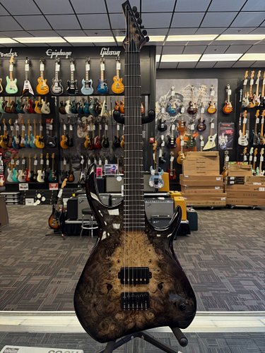 A HUGE shout out to @tikiguitarplayer for taking care of me on this BEAUTIFUL GORGEOUS AMAZING POP TOP @kieselguitars Kyber 6...