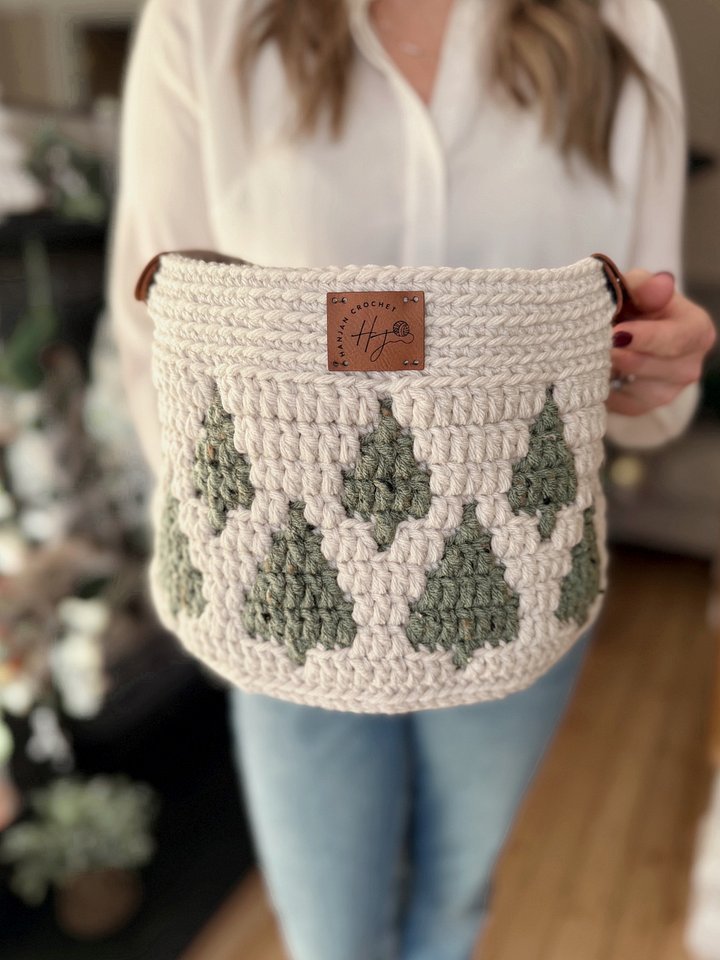 Twinkling Trees Mosaic Crochet Baskets — 3 Nesting Sizes product image (2)