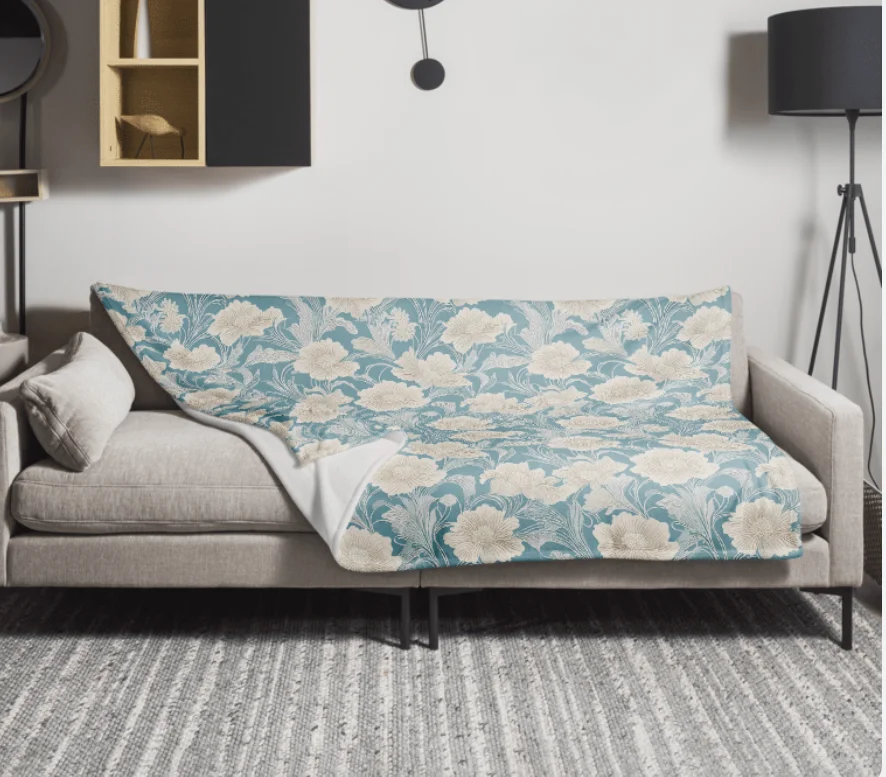 Elegant Floral Reverie Throw Blanket product image (6)