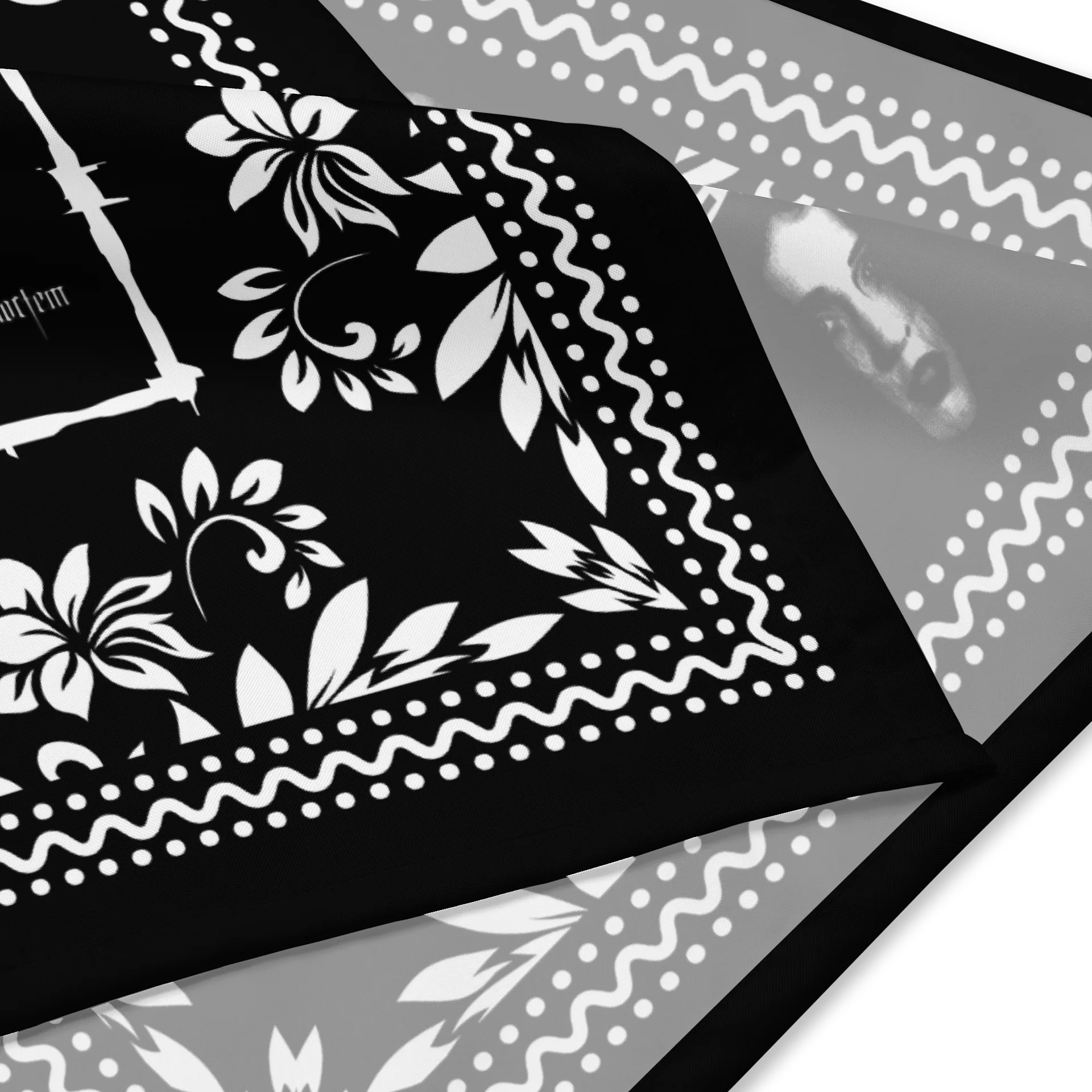 POSTMORTEM Bandana product image (4)