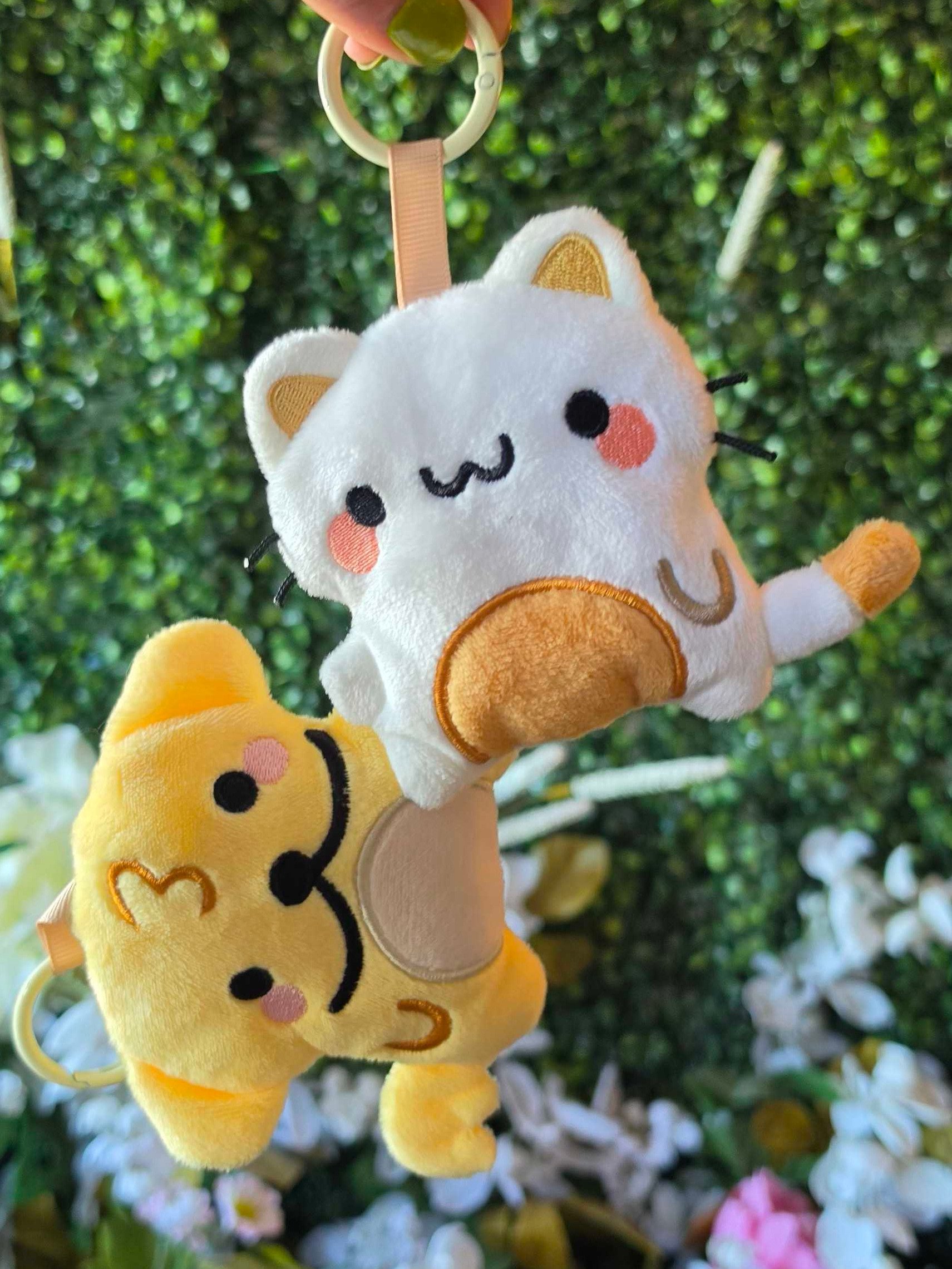 Suni & Luna Silly Matching Plushie Pendants (PRE-ORDER) product image (3)