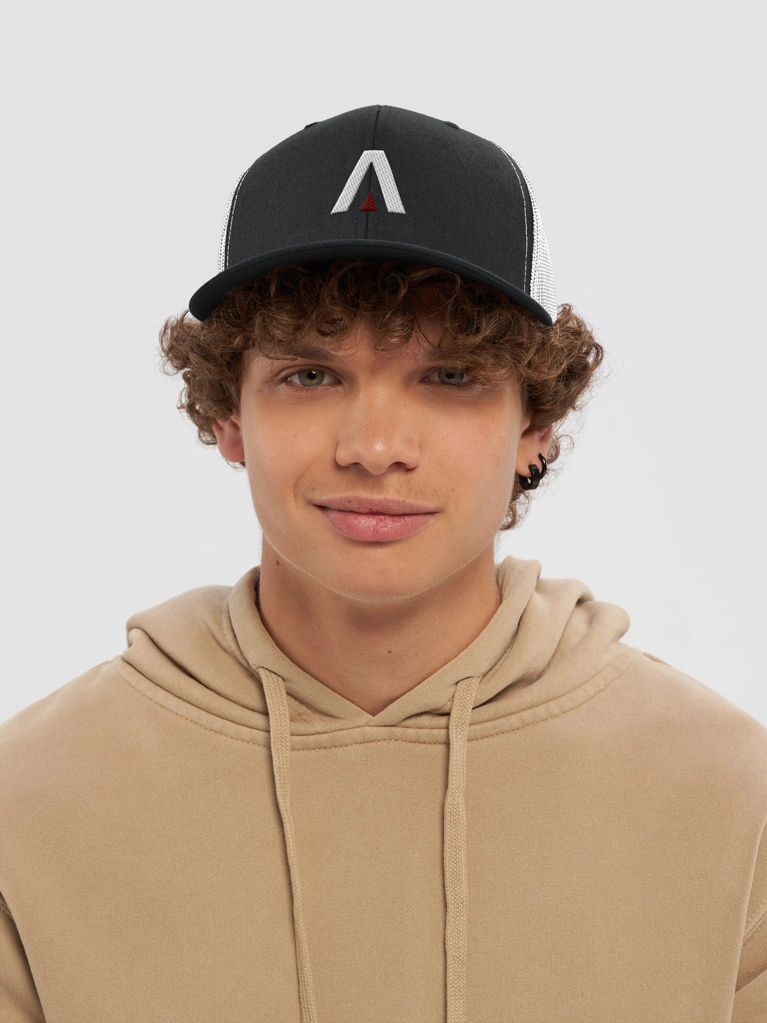 A BLACK AND WHITE TRUCKER product image (5)