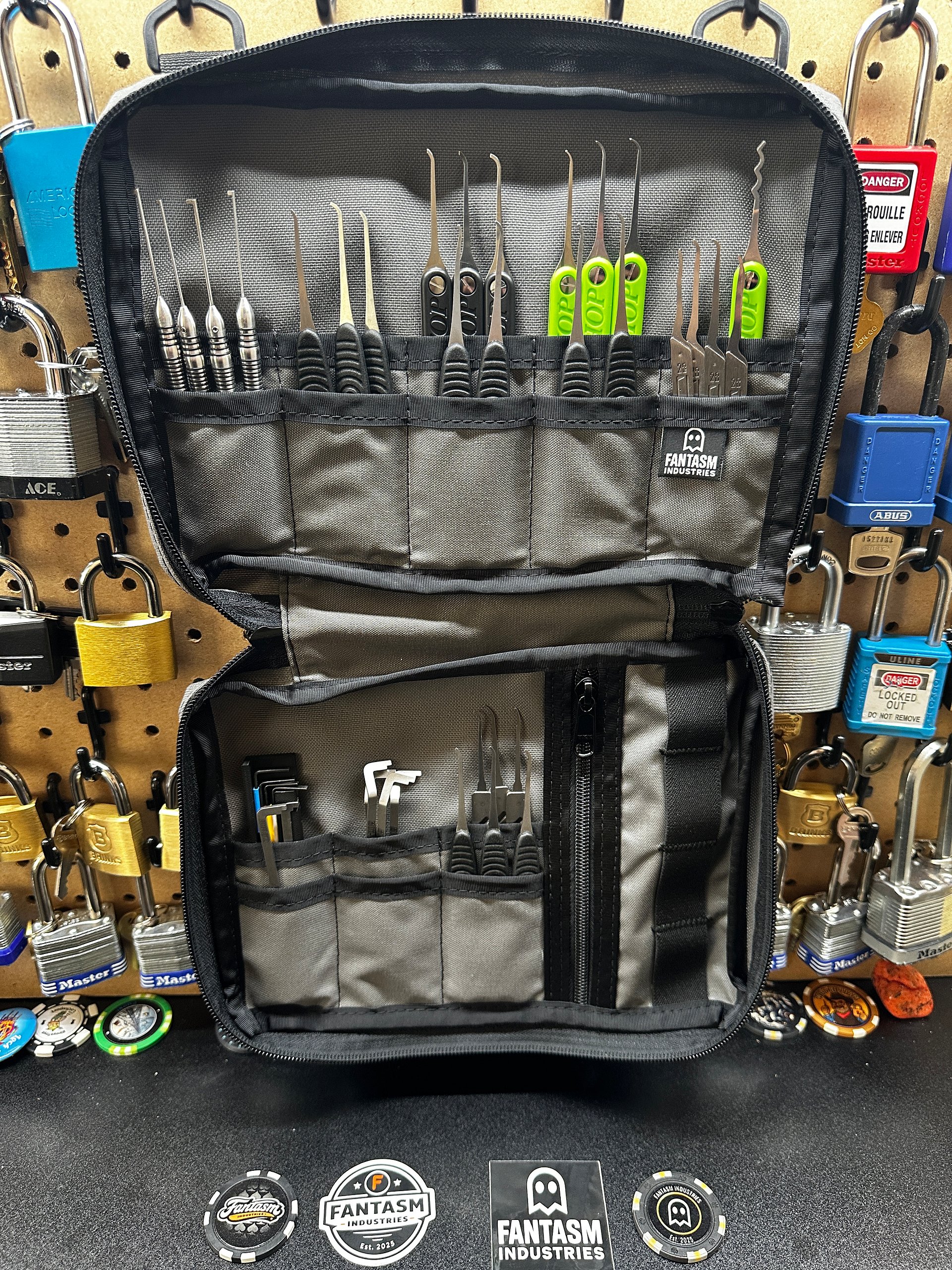 Phantom Case product image (1)