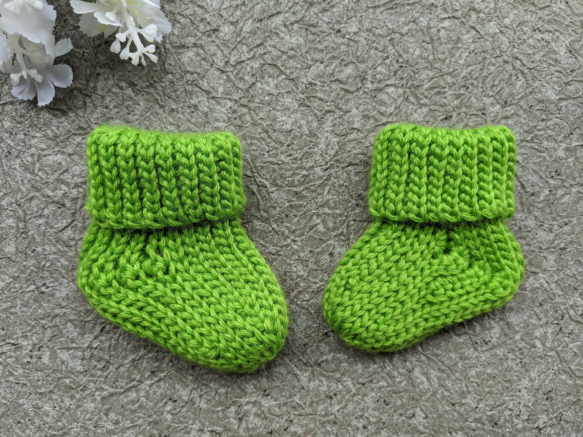 Newborn Baby Crochet Booties (Socks) Pattern product image (3)