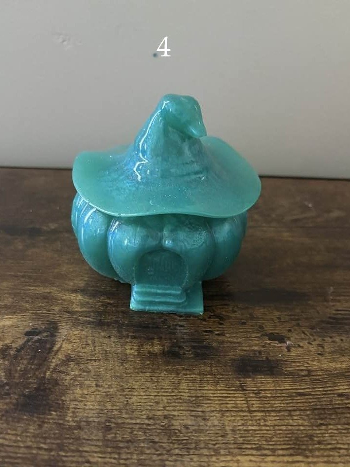 🍄 Handmade Resin Mushroom & Witch House Trinket Jars – One of a Kind product image (4)