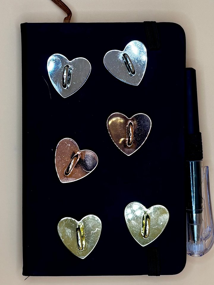 Charm Holders & Tethers product image (1)