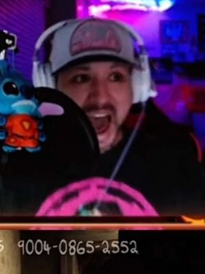 Even after all the scares that was fun. Full playthru available on YouTube! @❀ ꉼ k♡†a ❀🌴 #fyp #scarygame #horrorgaming #scared #funnyvideo 