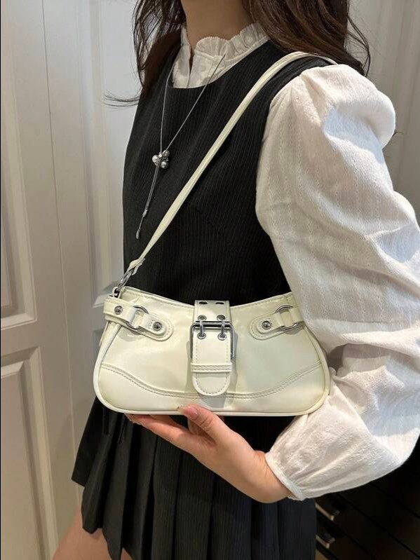 Medium Baguette Bag with Buckle Closure | ADLEST product image (8)