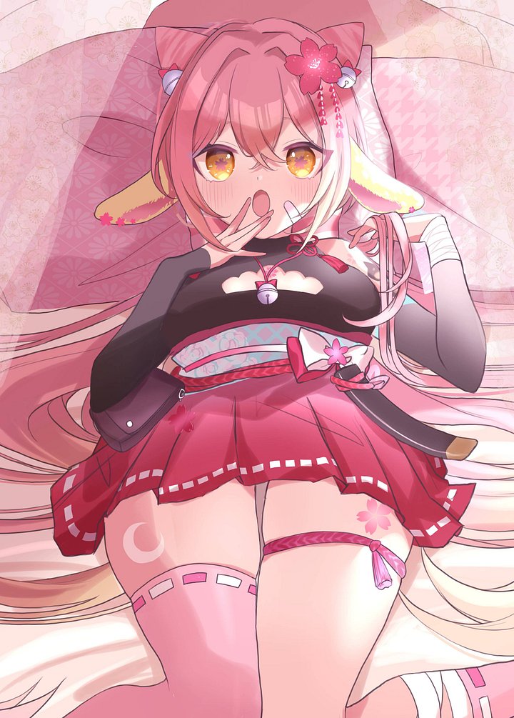 Kumomo Lying down Prints product image (1)