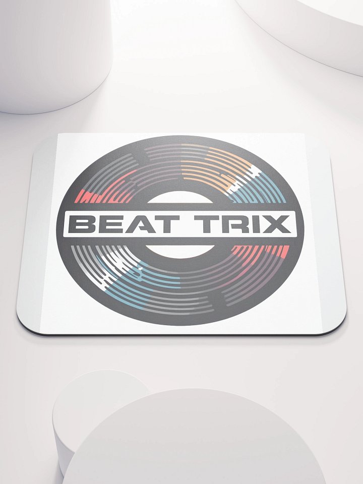 Beat Trix Standard Mouse Mat product image (1)