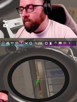 Always making the PLAY! 🔥 #rainbowsixsiege #rainbow6 #r6siege #r6 #r6s 