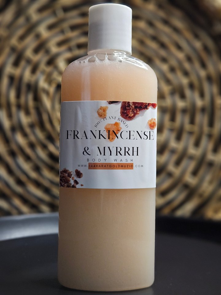 FRANKINCENSE & MYRRH BODY WASH (NEW) product image (1)