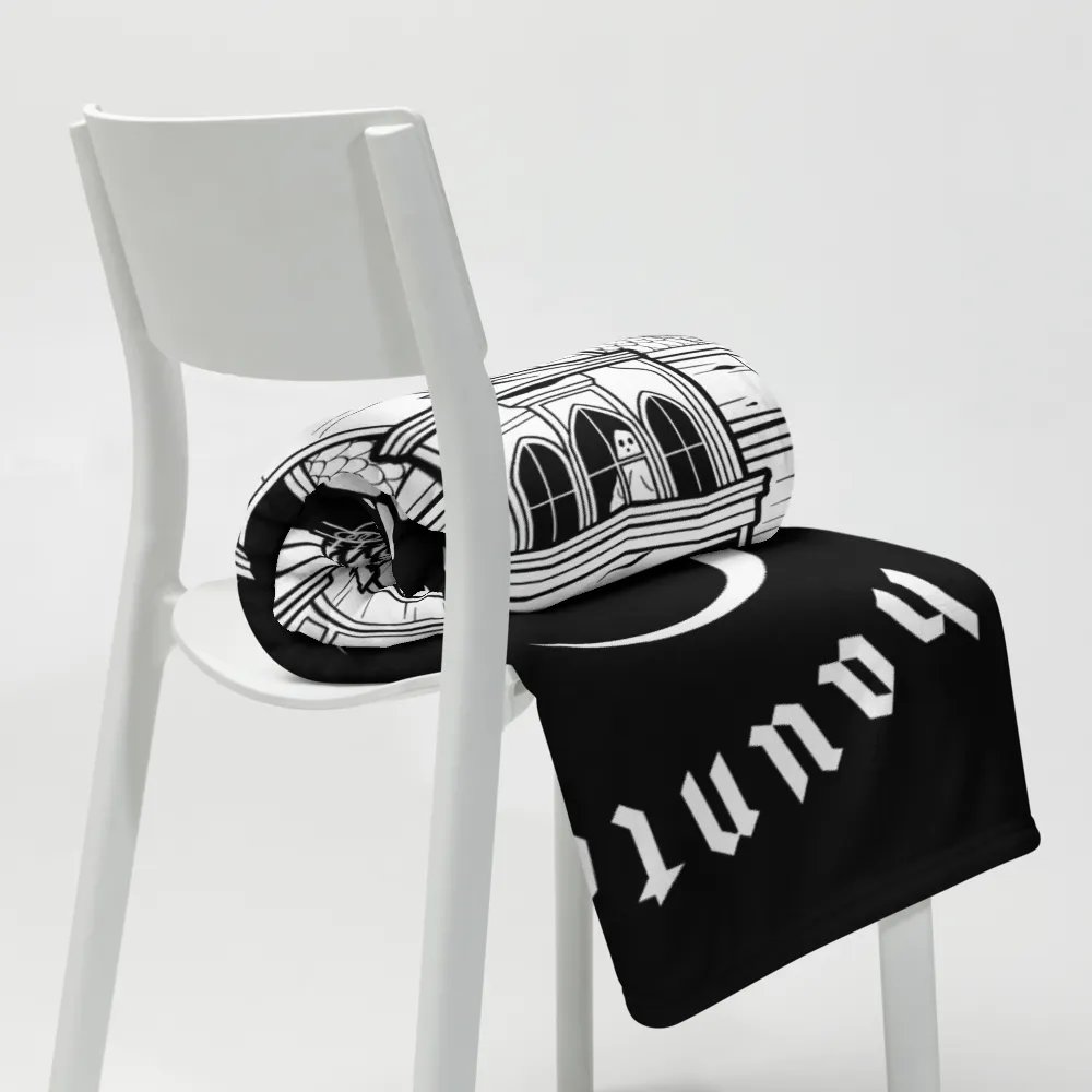 The Haunted House Throw Blanket product image (7)