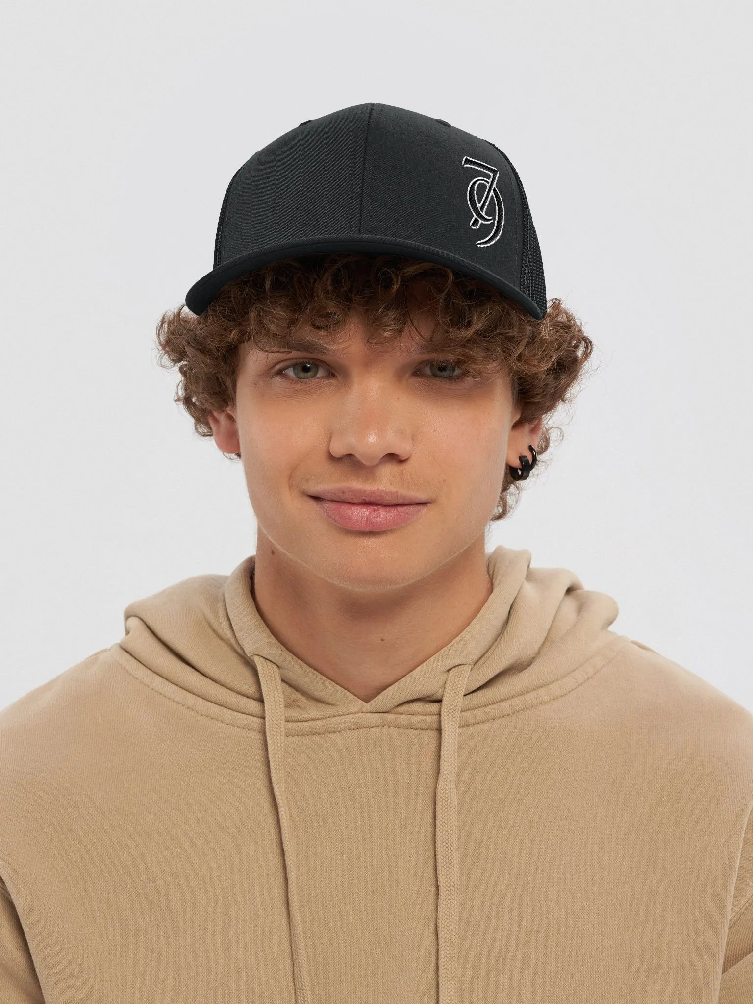 79 Stylized Snapback product image (37)