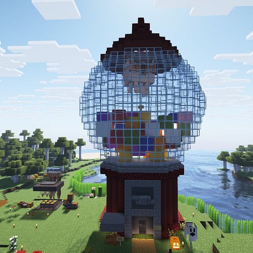 HeyItsEmmy‬'s starter base has an unexpected visitor floating in the gumball machine! Emmy's already started on her main base...