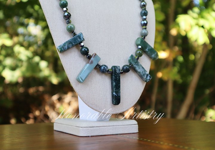 Moss Agate and Hematite Necklace product image (2)