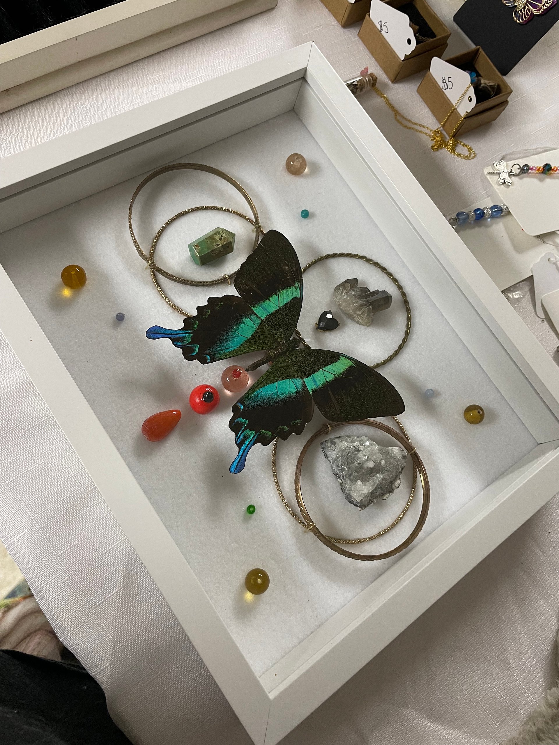 Butterfly box product image (7)