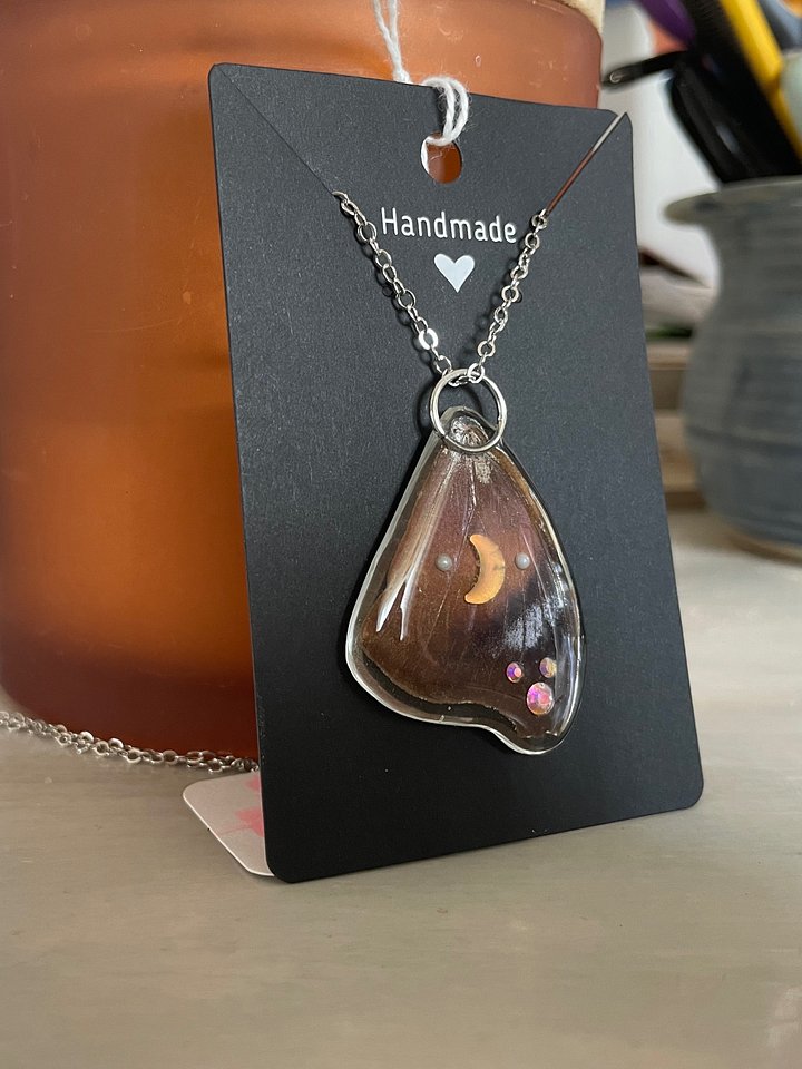 Chestnut Moon Pendant product image (2)