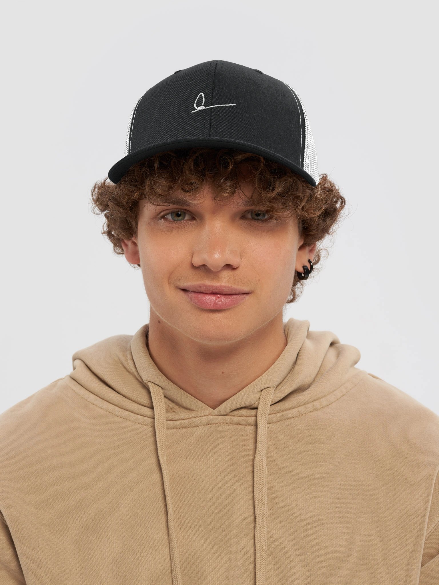 Premium Chinberclart - Cap Stitched product image (5)