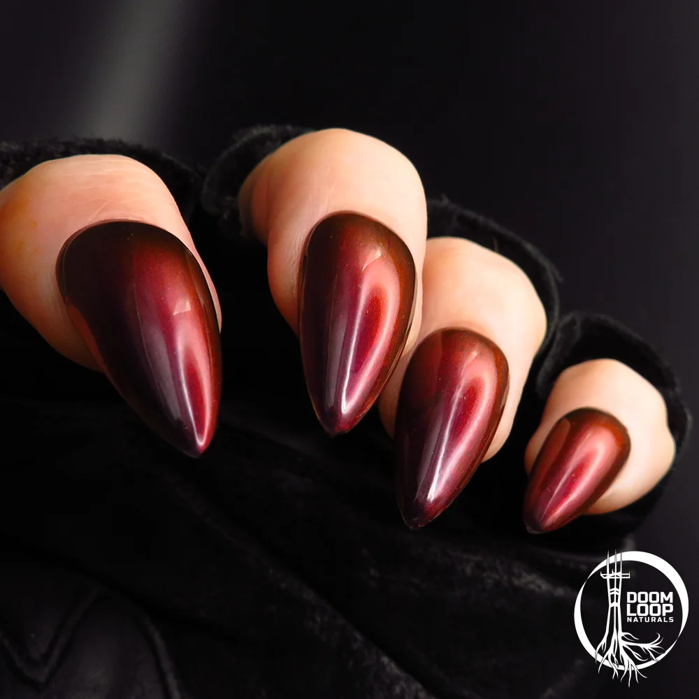 HEART LIKE A HOLE - Luxe Black to Red Shift Nail Polish product image (3)