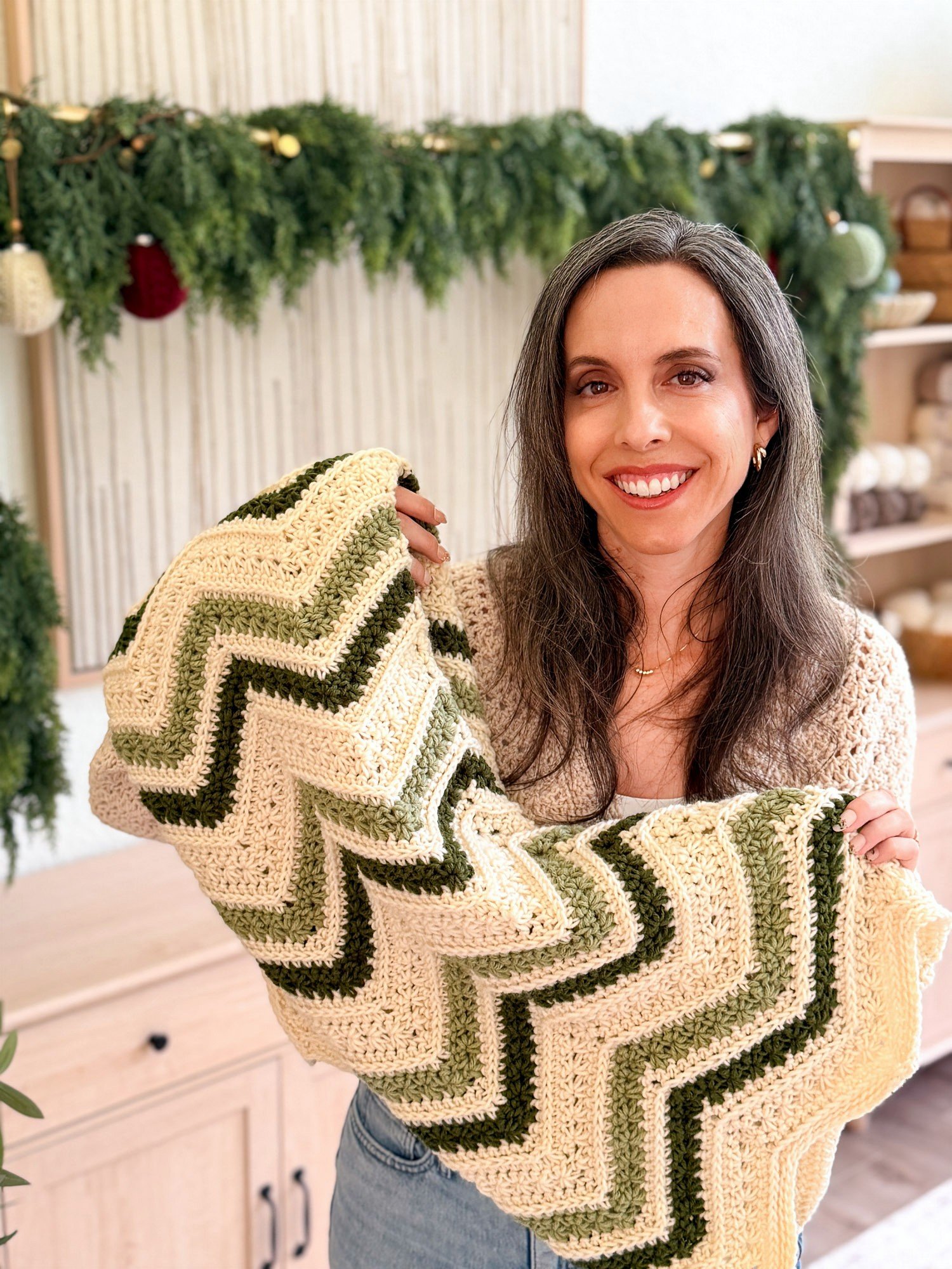 Petal Loop Chevron Crochet Blanket Pattern product image (9)