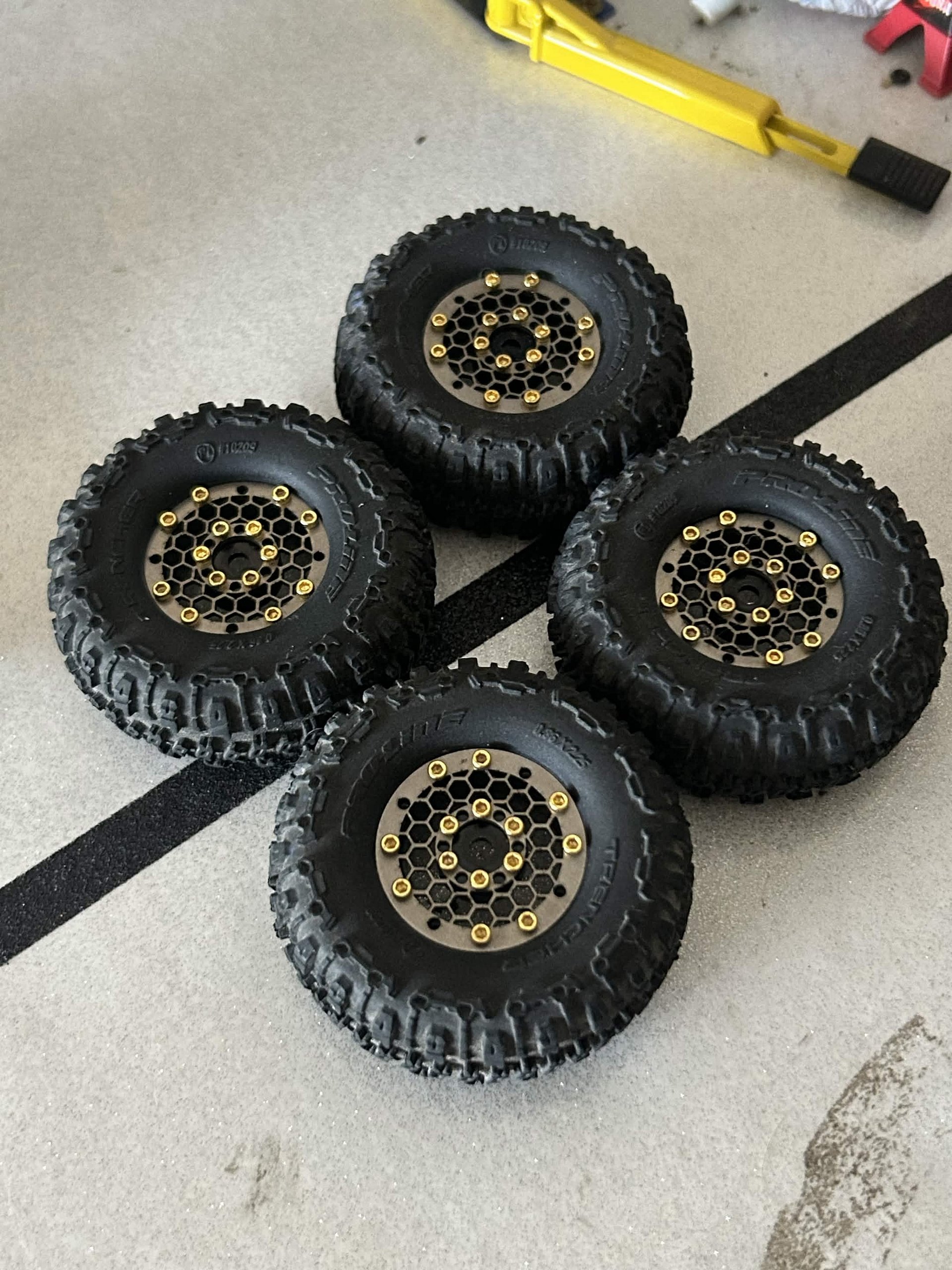 Hardpark wheels and tires product image (1)