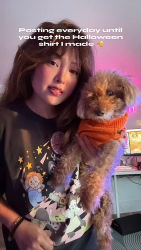 bringing out my support animal on this one 🐶 

Get the shirt here 👉🏼 munimunius.store
.
.
.
#halloweenshirt #halloweenart #sl...