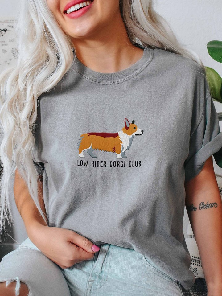 Low Rider Corgi Club T-Shirt(Embroidered) of a Pembroke Welsh Corgi(Tan) product image (1)