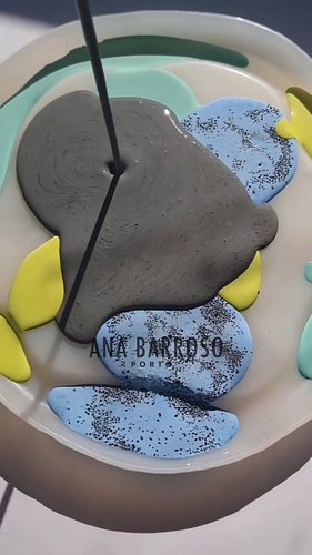 Using Resincrete (link in bio) , #jesmonite pigments and black sand to create a unique, statement piece for people who like a...