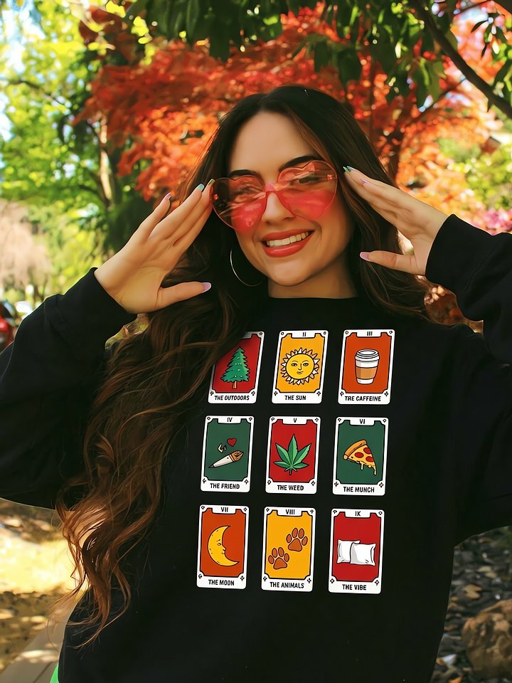 Summer Vibes Sweatshirt product image (2)