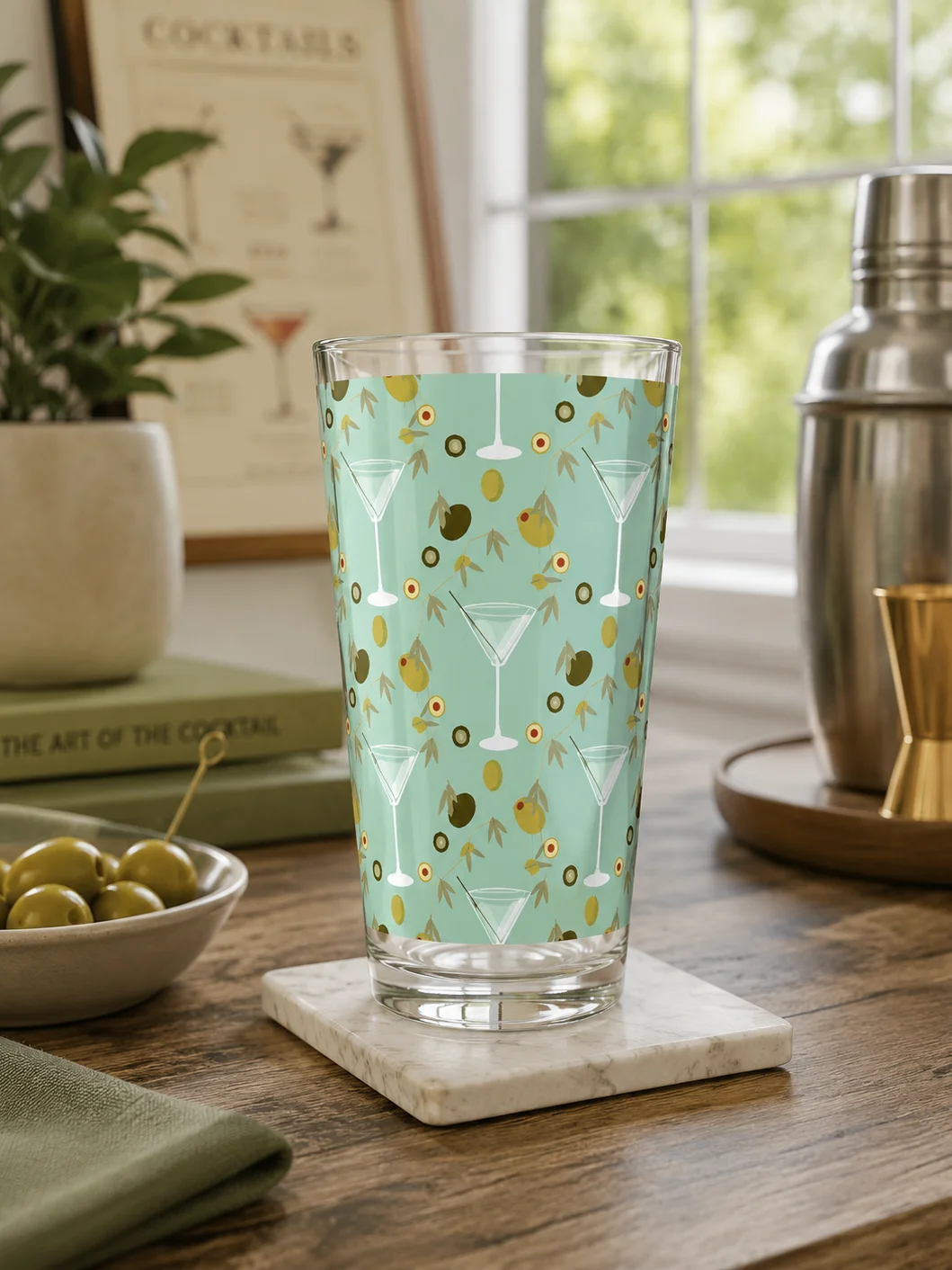 Diamond Martini Twist Shaker Pint Glass product image (1)