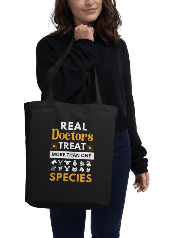 "Real doctor treat more than one species" black bag (medium size) product image (2)