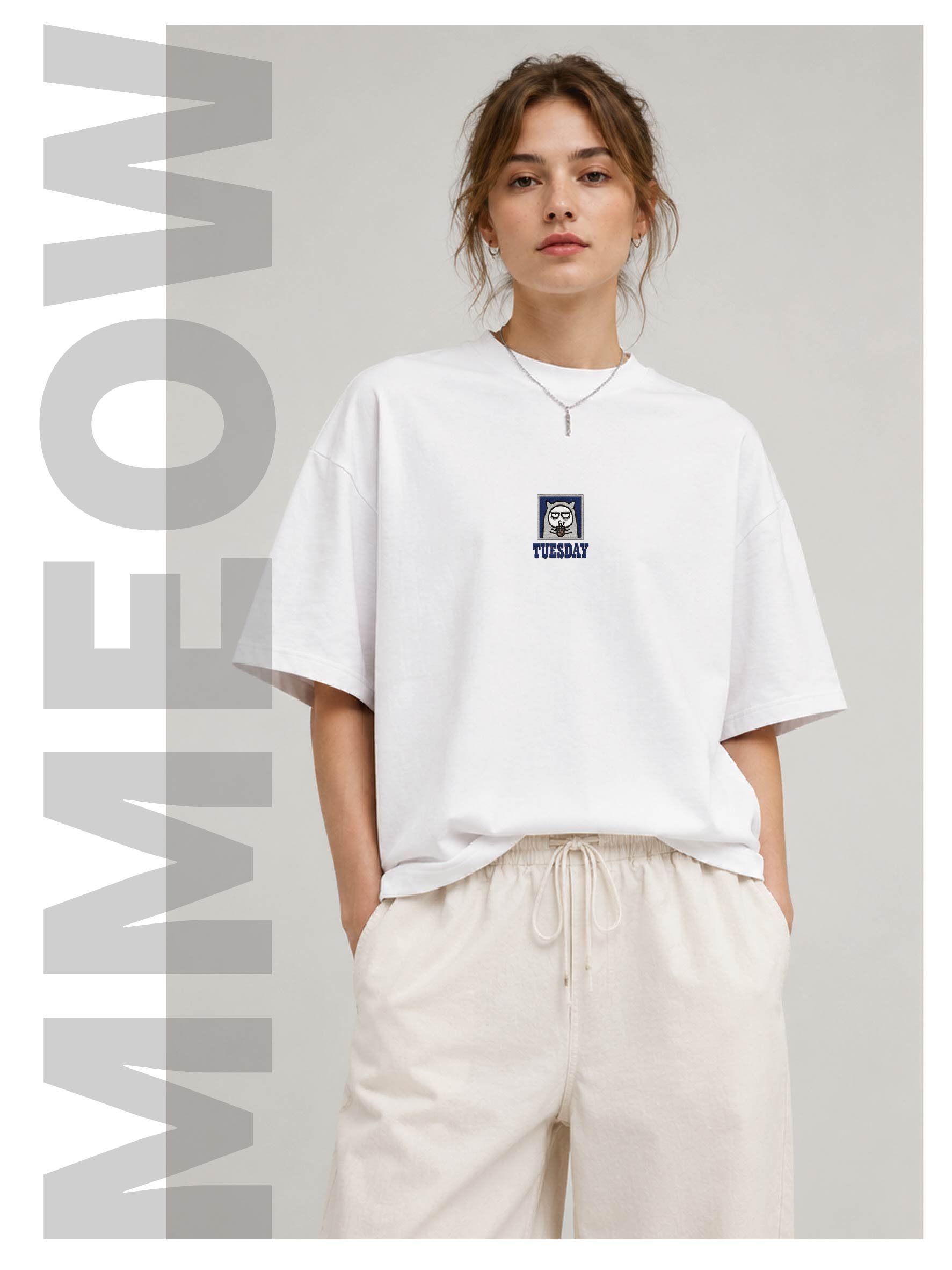 TUESDAY BOXY T - Shirt product image (17)