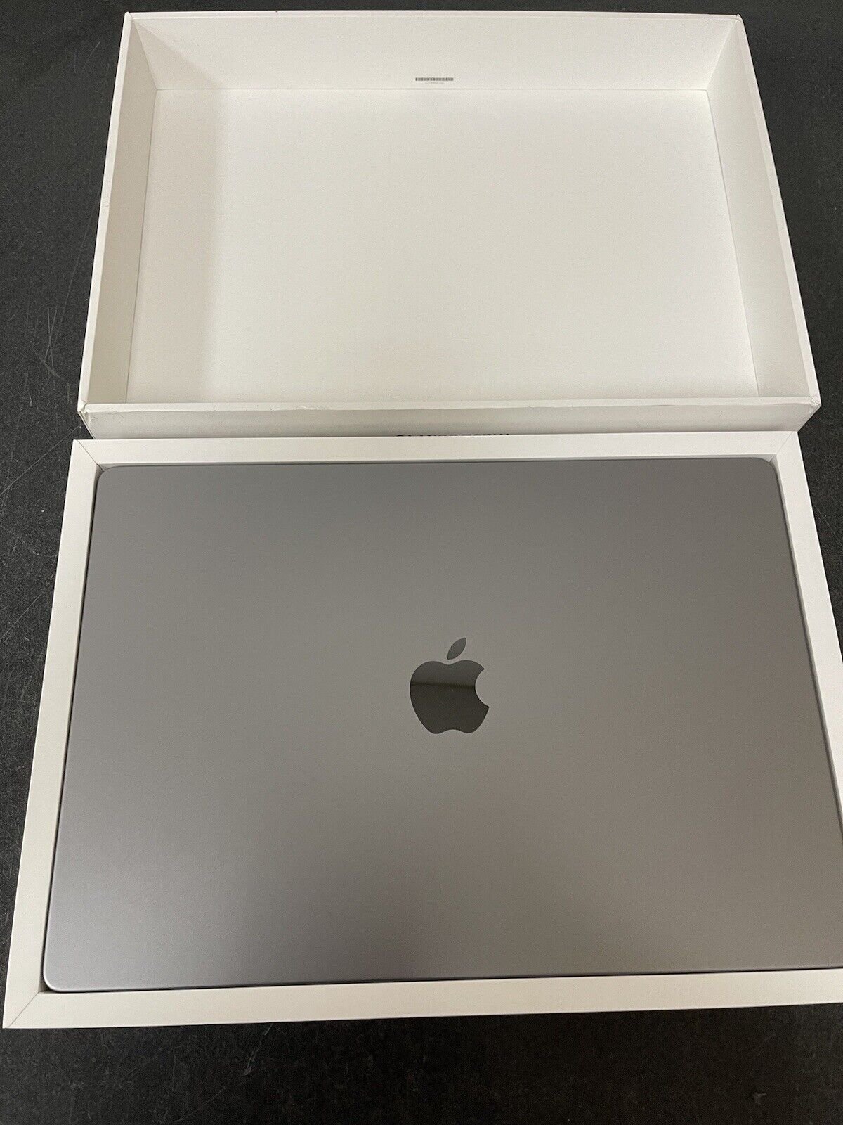 M1 MAX MACBOOK PRO - 64GB / 2TB (SPACE GRAY) product image (2)