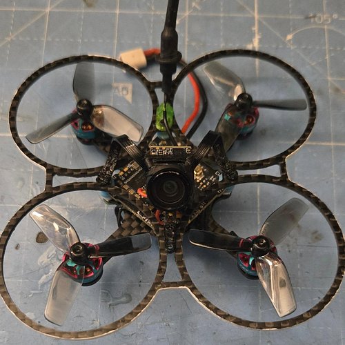 Moved one of my 75mm whoops over to the @_fpv.freedom Carbon Collective 75mm Frame.  Flys pretty nice.