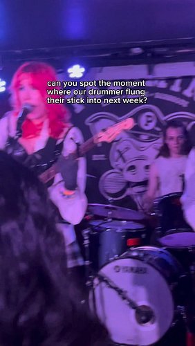 THAT’S OUR DRUMMER 😤💕🔥

#shyfriend #drummer #concert #indiemusic #yyc