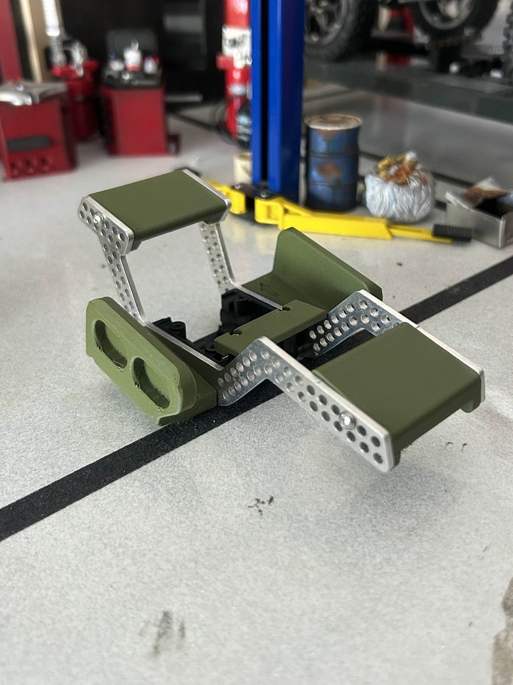 4m Chassis DBRC product image (2)