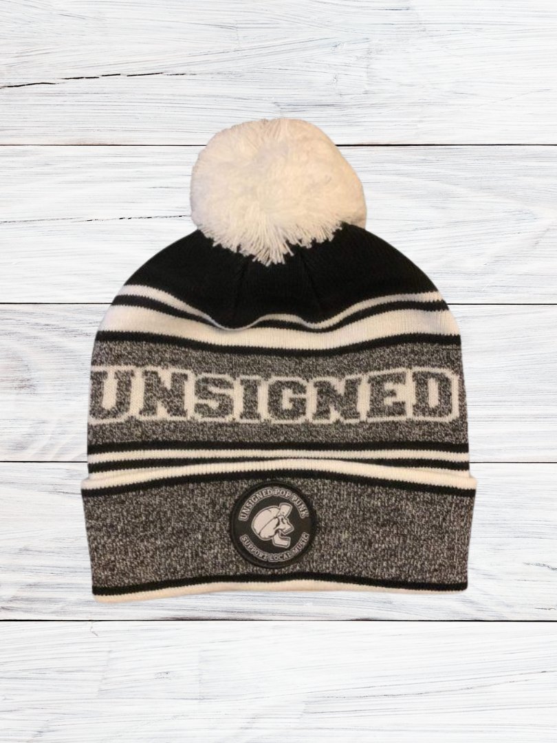Beanie product image (1)